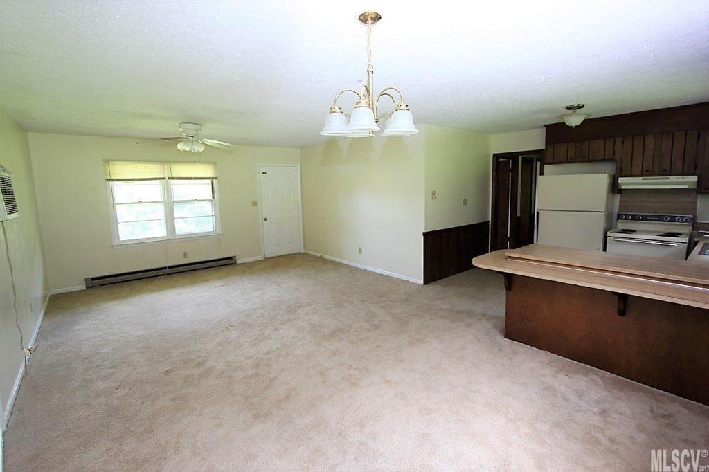 990 Hopewell Road Morganton, NC 28655 - Photo 3 of 10 Gallery Image 3