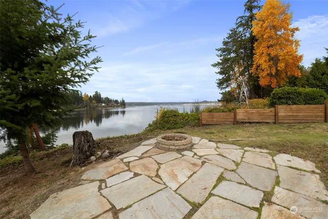 $2,090,950 | 15809 Virginia Point Road Northeast, Poulsbo, WA 98370