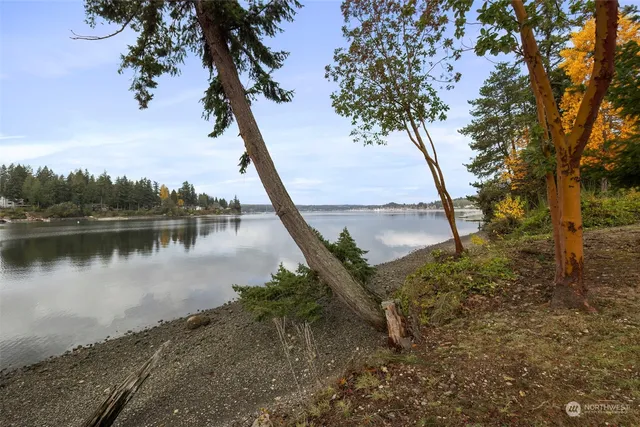 $2,090,950 | 15809 Virginia Point Road Northeast, Poulsbo, WA 98370