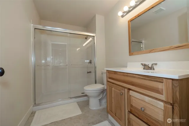 $2,090,950 | 15809 Virginia Point Road Northeast, Poulsbo, WA 98370