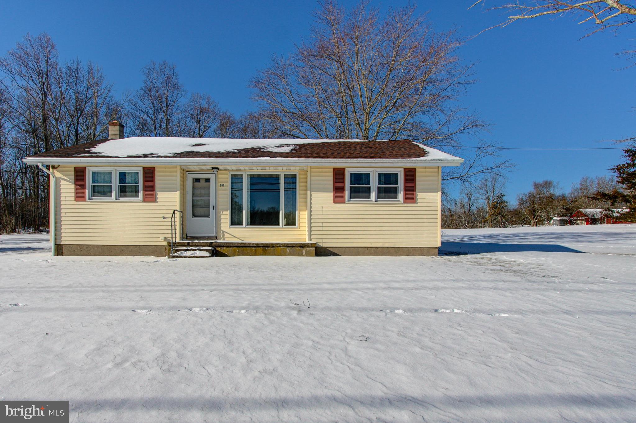 969 Old Bethlehem Road Quakertown, PA 18951 - Photo 1 of 33 Gallery Image 1