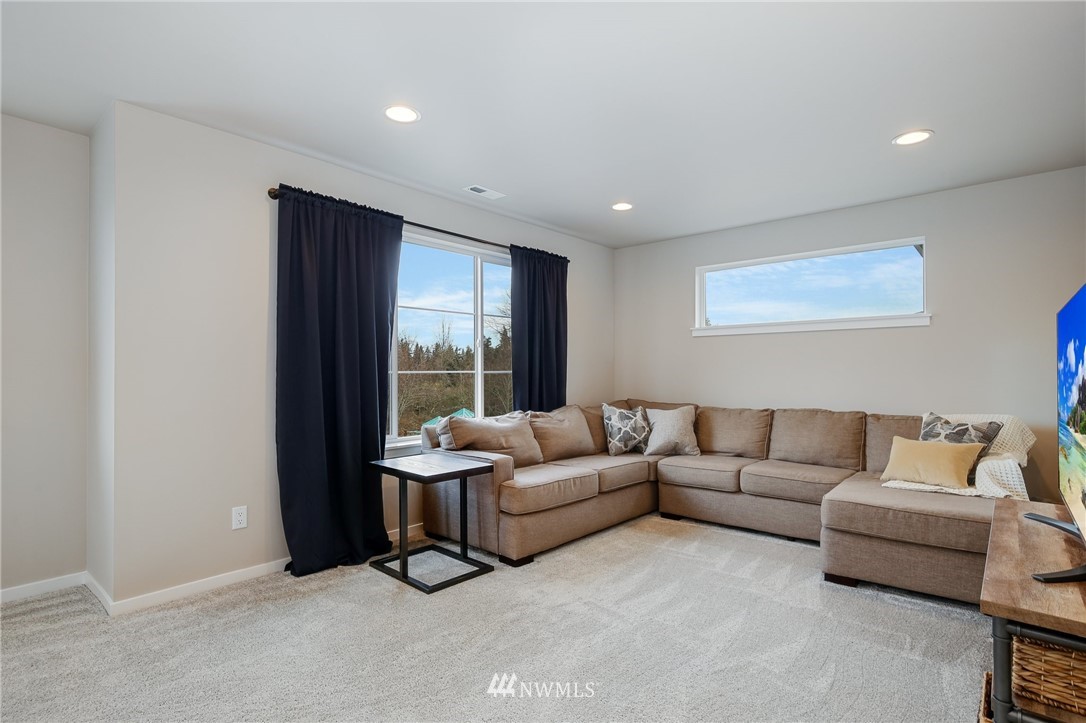 13845 Southeast 183rd Street Renton, WA 98058 - Photo 15 of 32 Gallery Image 15