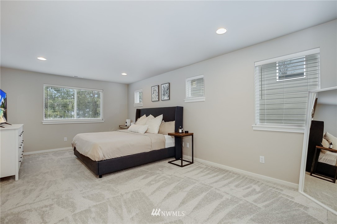 13845 Southeast 183rd Street Renton, WA 98058 - Photo 16 of 32 Gallery Image 16