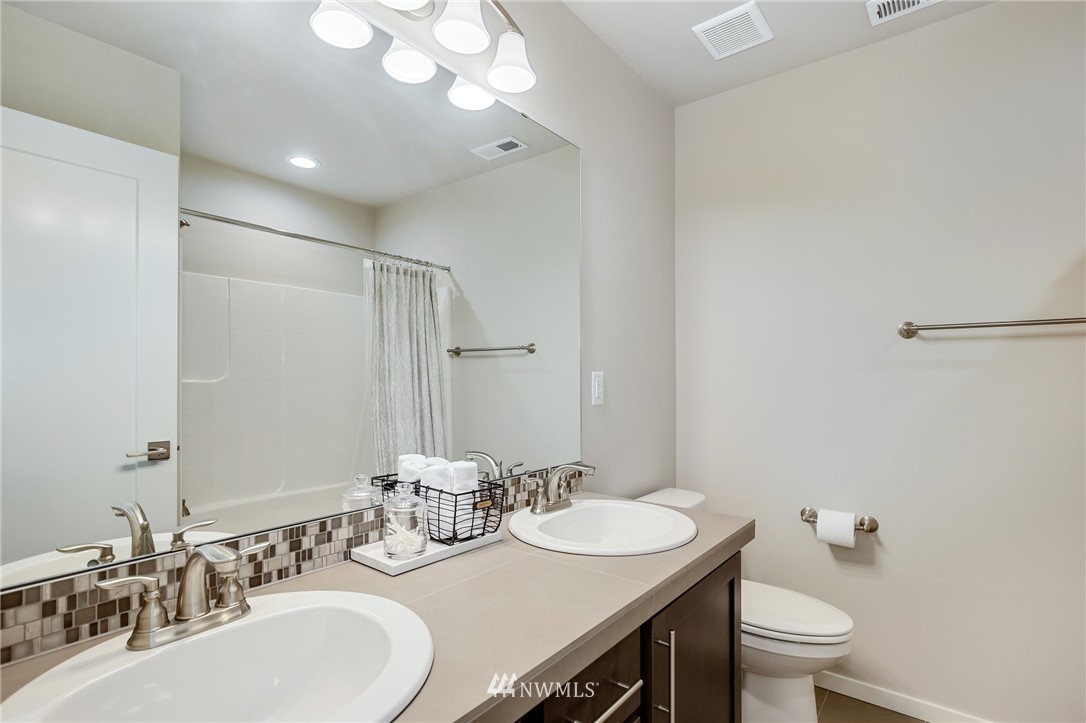13845 Southeast 183rd Street Renton, WA 98058 - Photo 22 of 32 Gallery Image 22