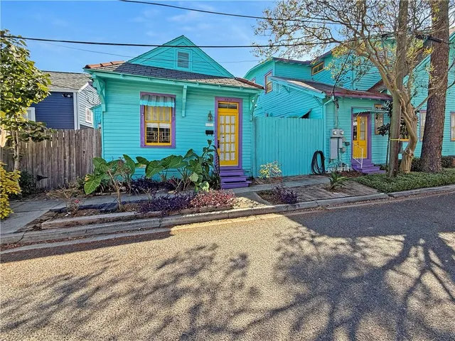 $1,750 | 1308 Vignaud Street, New Orleans, LA 70119