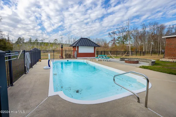 $785,000 | 139 Nautical Lane, Currituck, NC 27929
