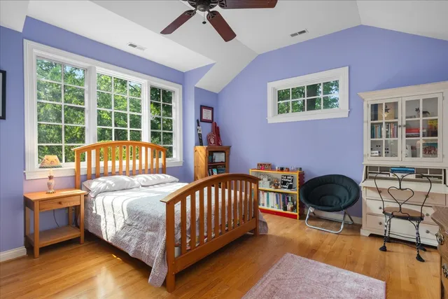 $1,595,000 | 1005 Hiawatha Lane, Riverwoods, IL 60015