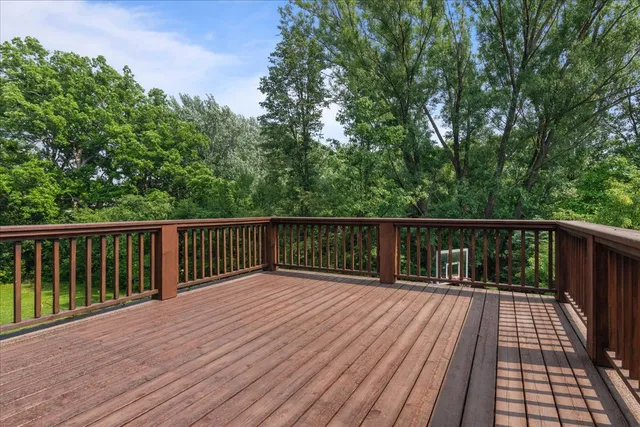 $1,595,000 | 1005 Hiawatha Lane, Riverwoods, IL 60015