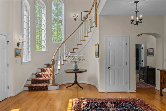 $1,595,000 | 1005 Hiawatha Lane, Riverwoods, IL 60015