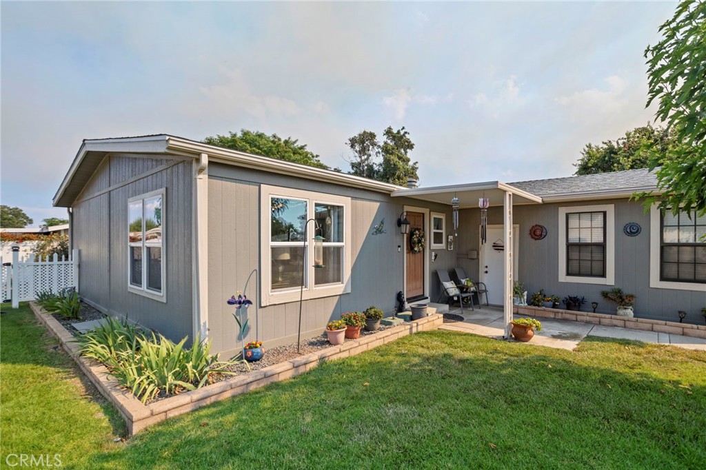 9640 Sharondale Road Calimesa, CA 92320 - Photo 6 of 44