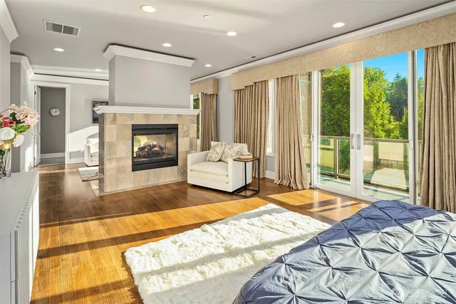 $7,700,000 | 2 Crescent Key, Bellevue, WA 98006