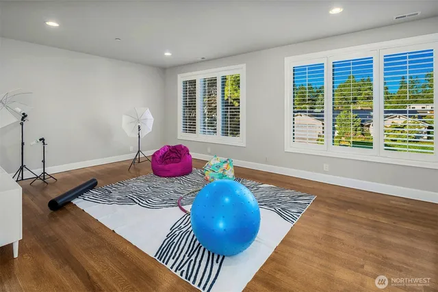 $7,700,000 | 2 Crescent Key, Bellevue, WA 98006