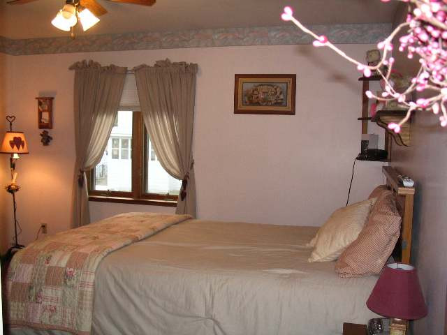 944 6th Street Rensselaer, NY 99999 - Photo 6 of 11 Photo 6