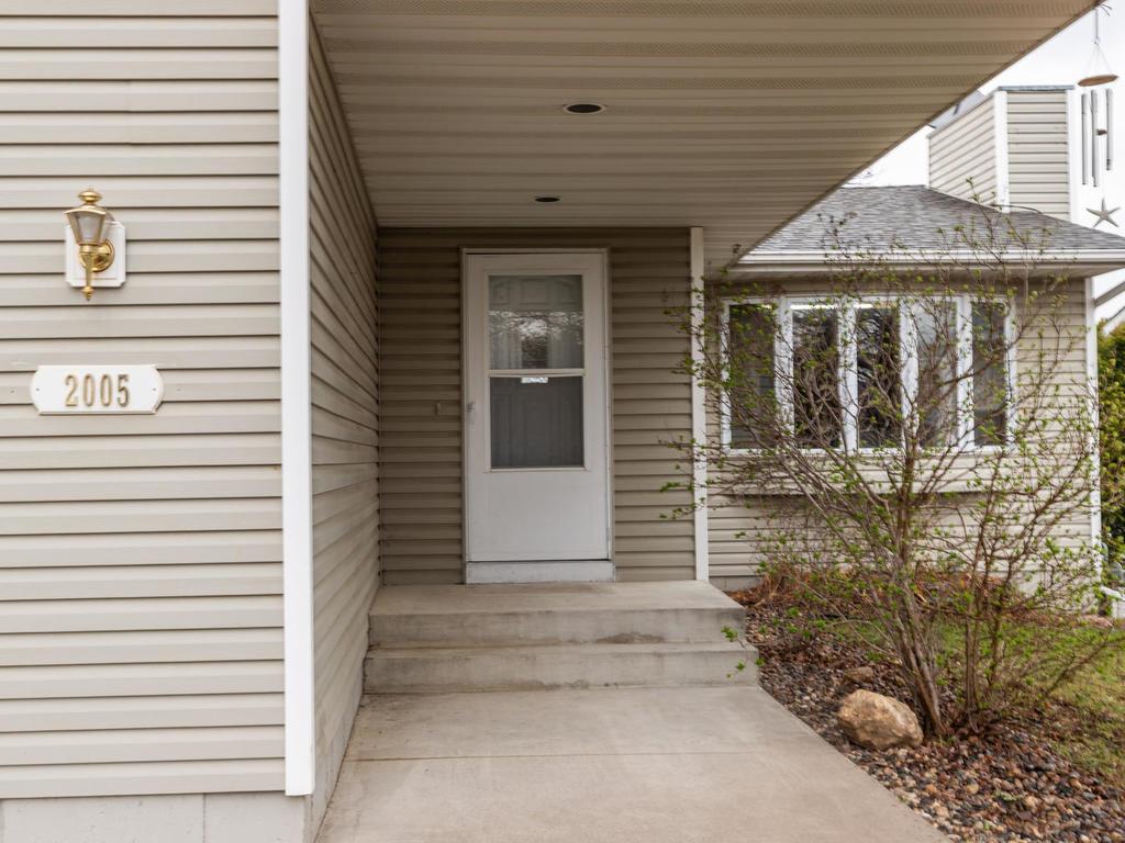 2005 50th Street Northwest Rochester, MN 55901 - Photo 2 of 35