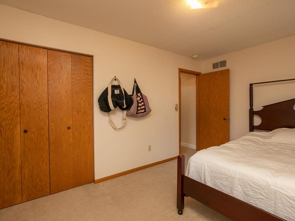 2005 50th Street Northwest Rochester, MN 55901 - Photo 25 of 35