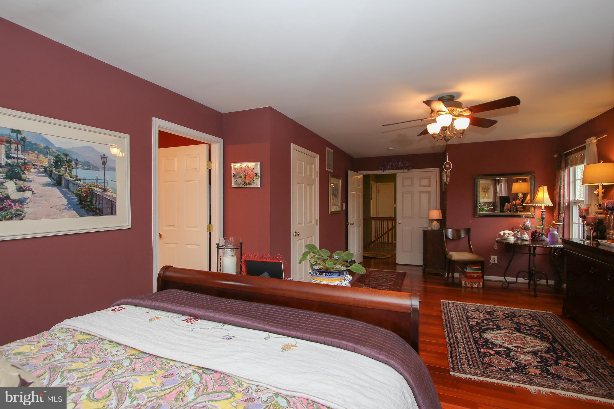 13823 Lullaby Road Germantown, MD 20874 - Photo 18 of 30 Bedroom (Master)