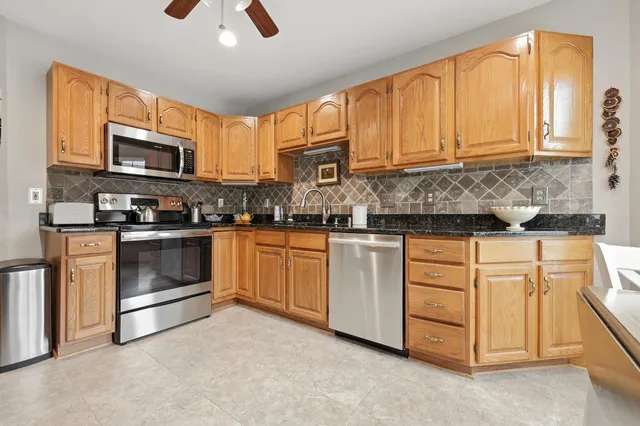 $439,900 | 4011 Prairie Village Drive, Unit 106, Pleasant Prairie, WI 53142