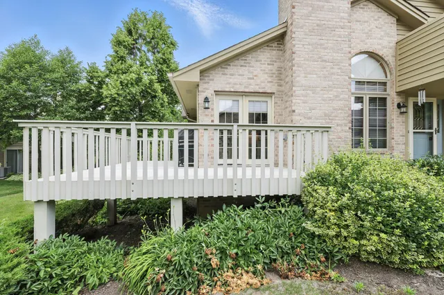 $439,900 | 4011 Prairie Village Drive, Unit 106, Pleasant Prairie, WI 53142