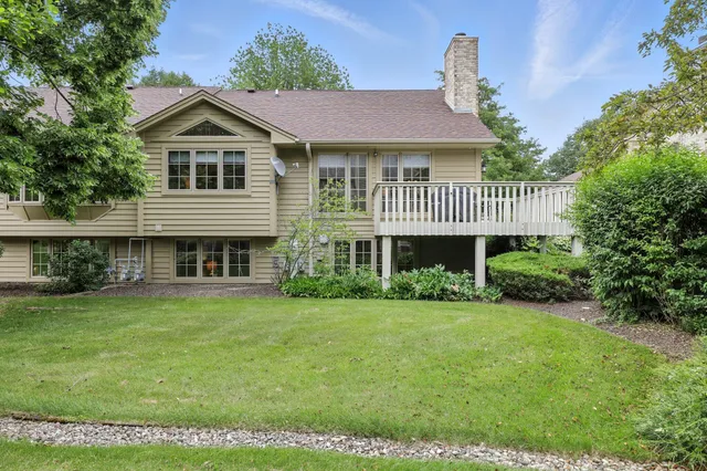 $439,900 | 4011 Prairie Village Drive, Unit 106, Pleasant Prairie, WI 53142