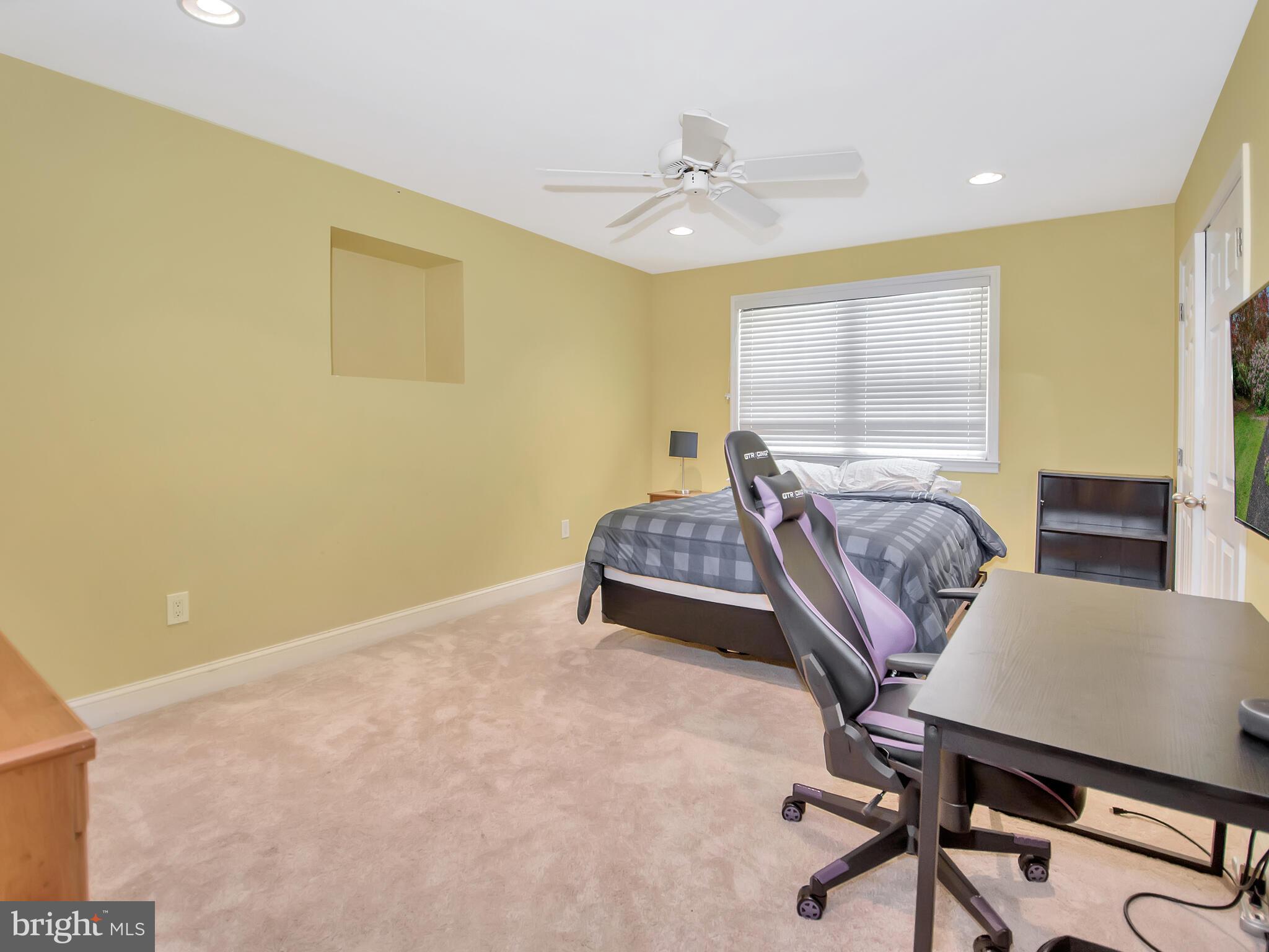 286 Betsy Road Huntingdon Valley, PA 19006 - Photo 16 of 33