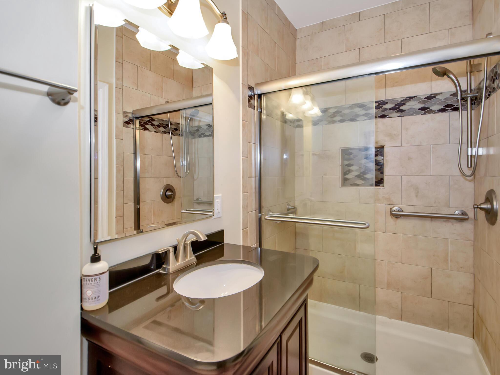 286 Betsy Road Huntingdon Valley, PA 19006 - Photo 26 of 33