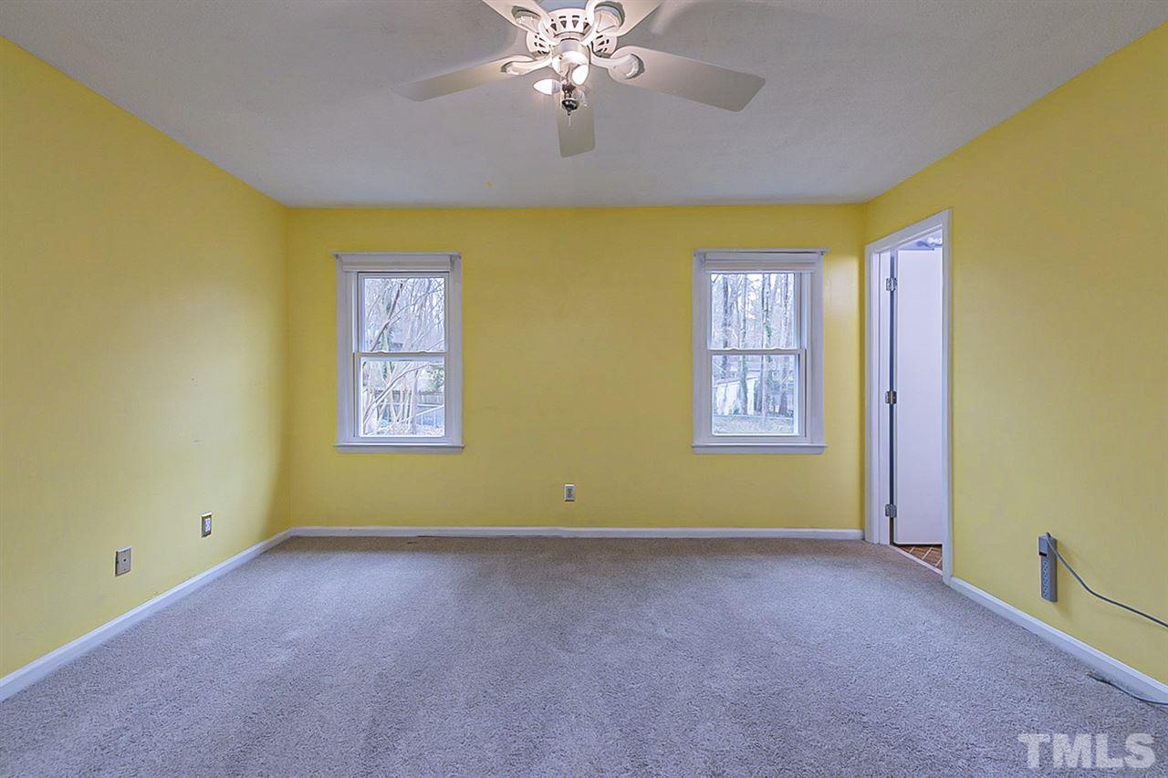 704 Hunting Ridge Road Raleigh, NC 27615 - Photo 12 of 19