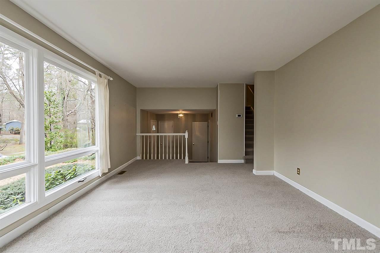 704 Hunting Ridge Road Raleigh, NC 27615 - Photo 10 of 19