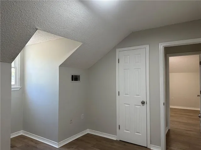 $1,800 | 2231 8th Street, Unit B, Mandeville, LA 70471