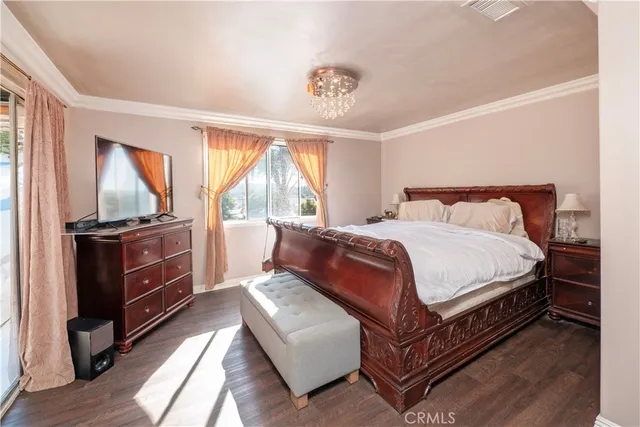 a bathroom with a tub