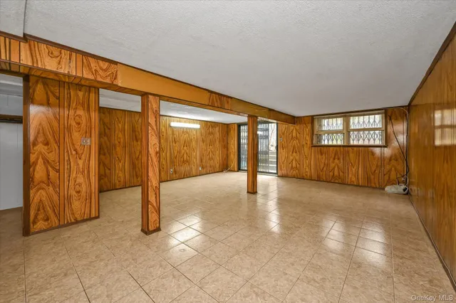 a view of an entryway