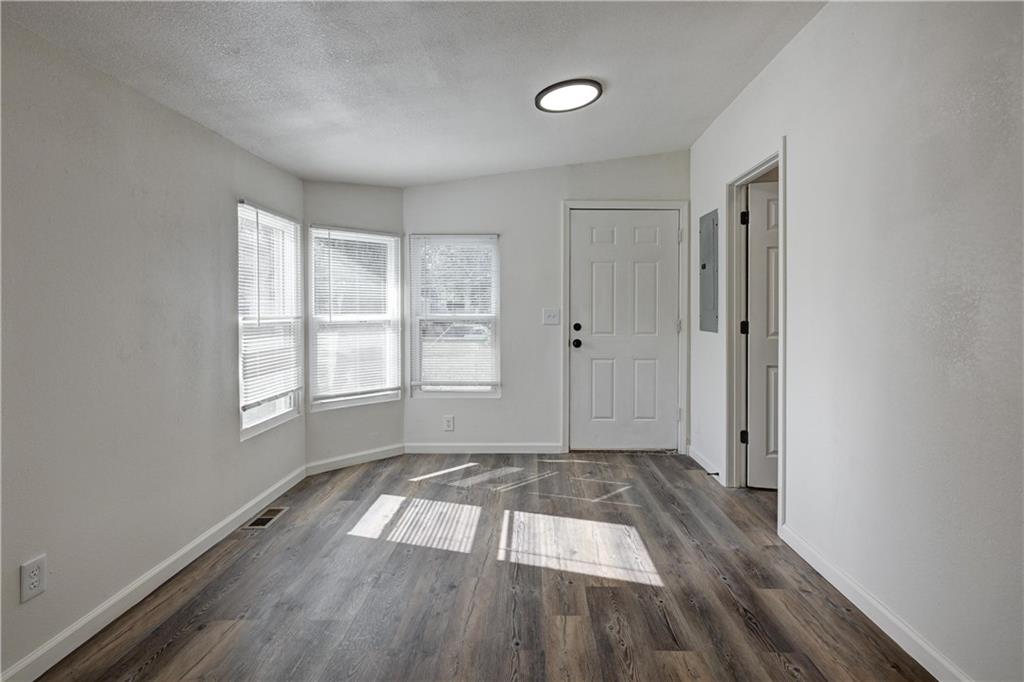 705 North Cayuga Street Frontenac, KS 66763 - Photo 8 of 32 Gallery Image 8