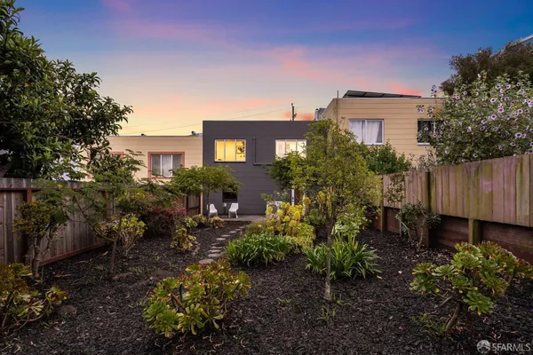 $1,195,000 | 1955 28th Avenue, San Francisco, CA 94116