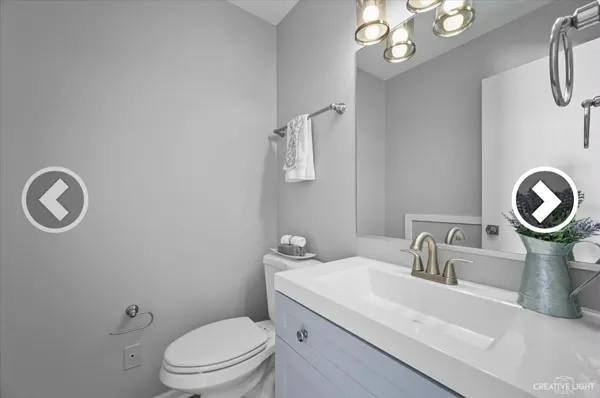 $2,700 | 1333 Andover Drive, Aurora, IL 60504