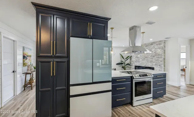 $699,999 | 1190 Yacht Club Boulevard, Indian Harbour Beach, FL 32937