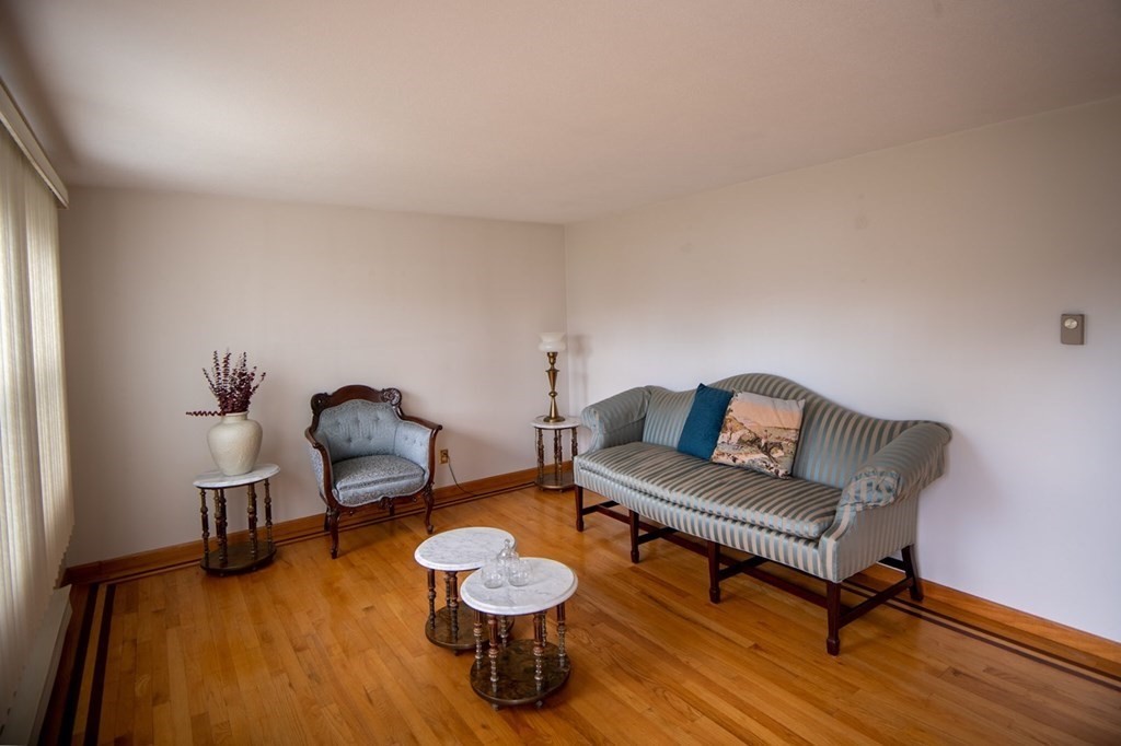 60 Aspen Road Springfield, MA 01128 - Photo 8 of 26