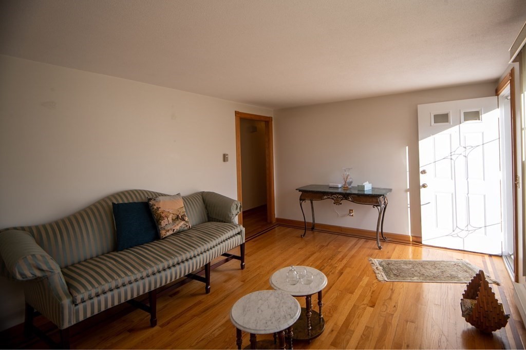 60 Aspen Road Springfield, MA 01128 - Photo 10 of 26