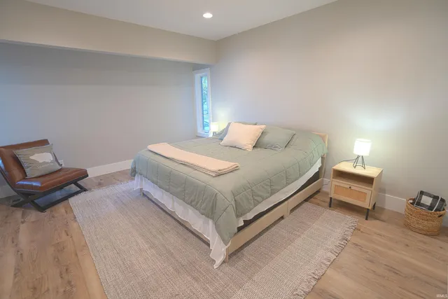 $1,799,000 | 12967 North Eastshore Drive, Syracuse, IN 46567