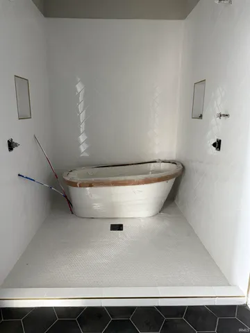 $1,799,000 | 12967 North Eastshore Drive, Syracuse, IN 46567