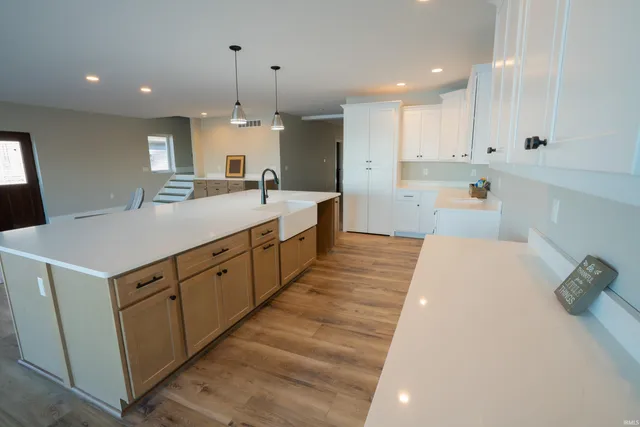 $1,799,000 | 12967 North Eastshore Drive, Syracuse, IN 46567