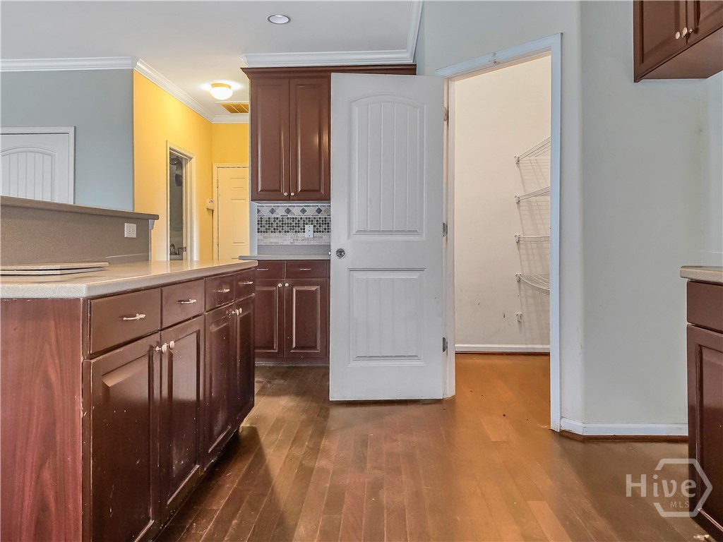 4 Melody Drive Pooler, GA 31322 - Photo 22 of 52 Kitchen & Pantry View