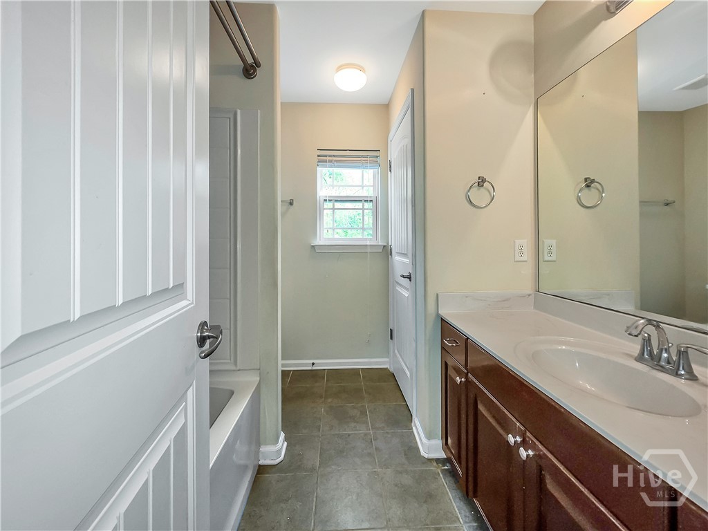 4 Melody Drive Pooler, GA 31322 - Photo 48 of 52 Guest Bathroom