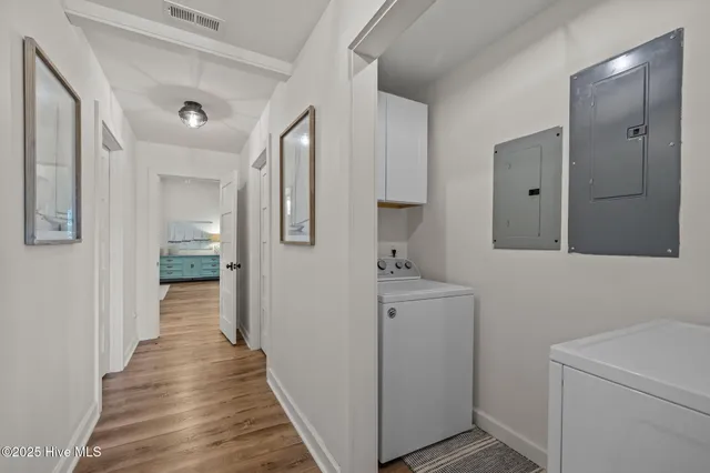 $1,590,000 | 7122 Ocean Drive, Emerald Isle, NC 28594