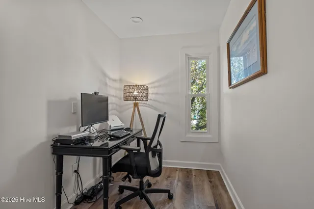 $1,590,000 | 7122 Ocean Drive, Emerald Isle, NC 28594