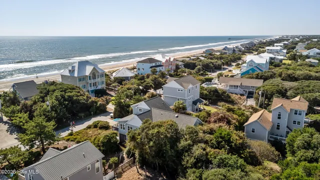 $1,590,000 | 7122 Ocean Drive, Emerald Isle, NC 28594