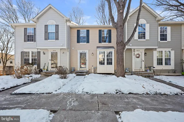 $2,800 | 6076 Laurel Wreath Way, Unit 20, Columbia, MD 21044