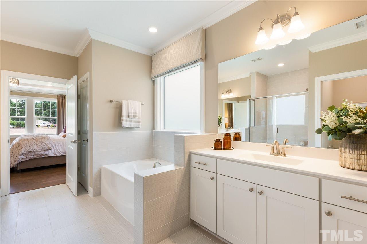 101 English Violet Lane, Unit 362 Raleigh, NC 27610 - Photo 12 of 30 Gallery Image 12