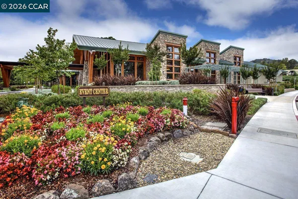 $750,000 | 2209 Ptarmigan Drive, Unit 2, Walnut Creek, CA 94595