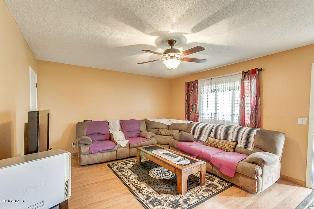 3213 West Wethersfield Road Phoenix, AZ 85029 - Photo 7 of 43 07-wethersfiled