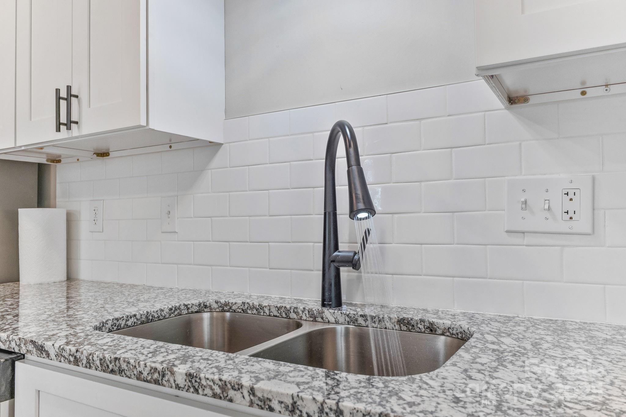 2511 Linwood Road Gastonia, NC 28052 - Photo 8 of 18 Gallery Image 8