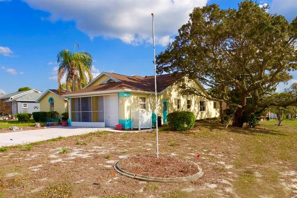 7404 Cool Breeze Court Spring Hill, FL 34607 - Photo 27 of 28